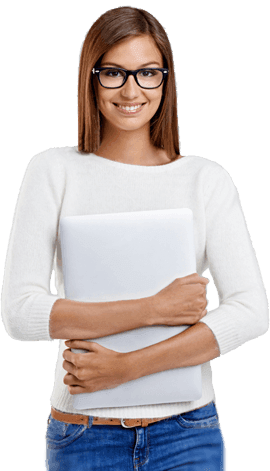 Девушка с ноутбуком